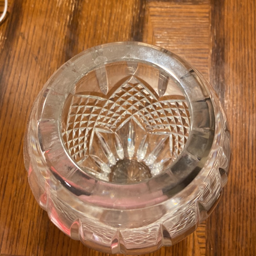 Crystal Vase - Picture 2 of 6